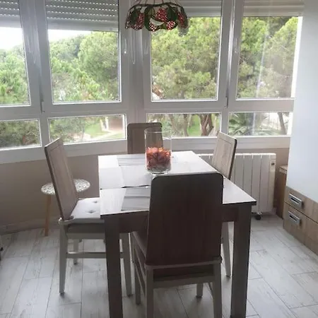 Precioso Estudio Con Piscina A 200m Del Mar * 马尔韦利亚