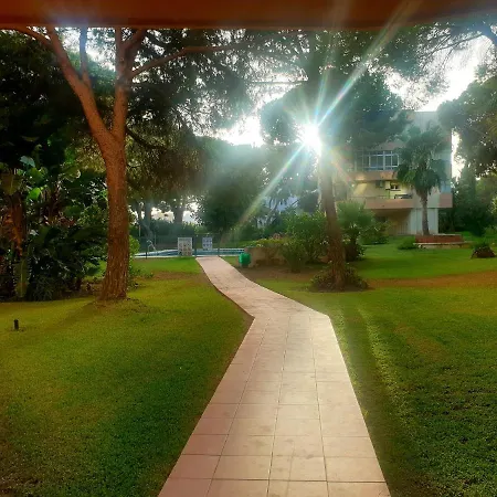 Precioso Estudio Con Piscina A 200m Del Mar