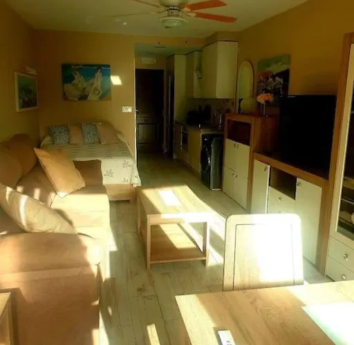 Precioso Estudio Con Piscina A 200m Del Mar 마르베야